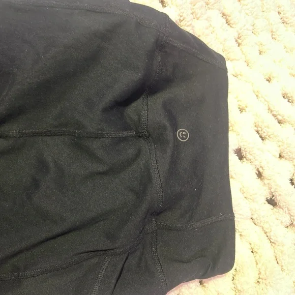 Hollister gilly hicks leggings with pockets - Picture 3 of 3